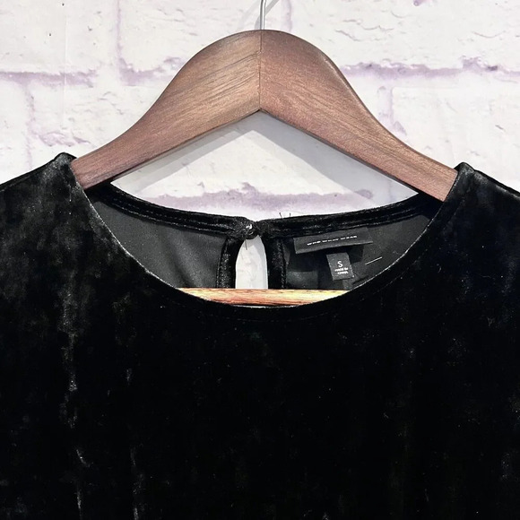 Who What Wear Black Velvet Dress Size Small Midi Short Sleeve Party Holiday - Picture 10 of 14